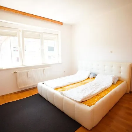 Zara Apartment *